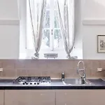 Historic House By The La Renee Casa Дом отдыха *