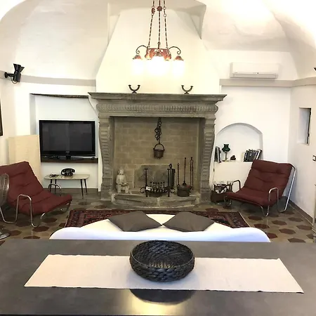 Vakantiehuis Historic House By The La Renee Casa *